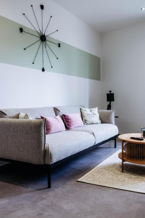 Nm-living Ist Zentral Modern Ruhig Mit Netflix Kuche Balkon Apartment